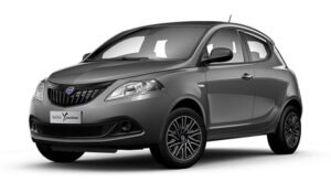 Noleggio lungo termine Lancia Ypsilon 1.0 70cv Hybrid Silver